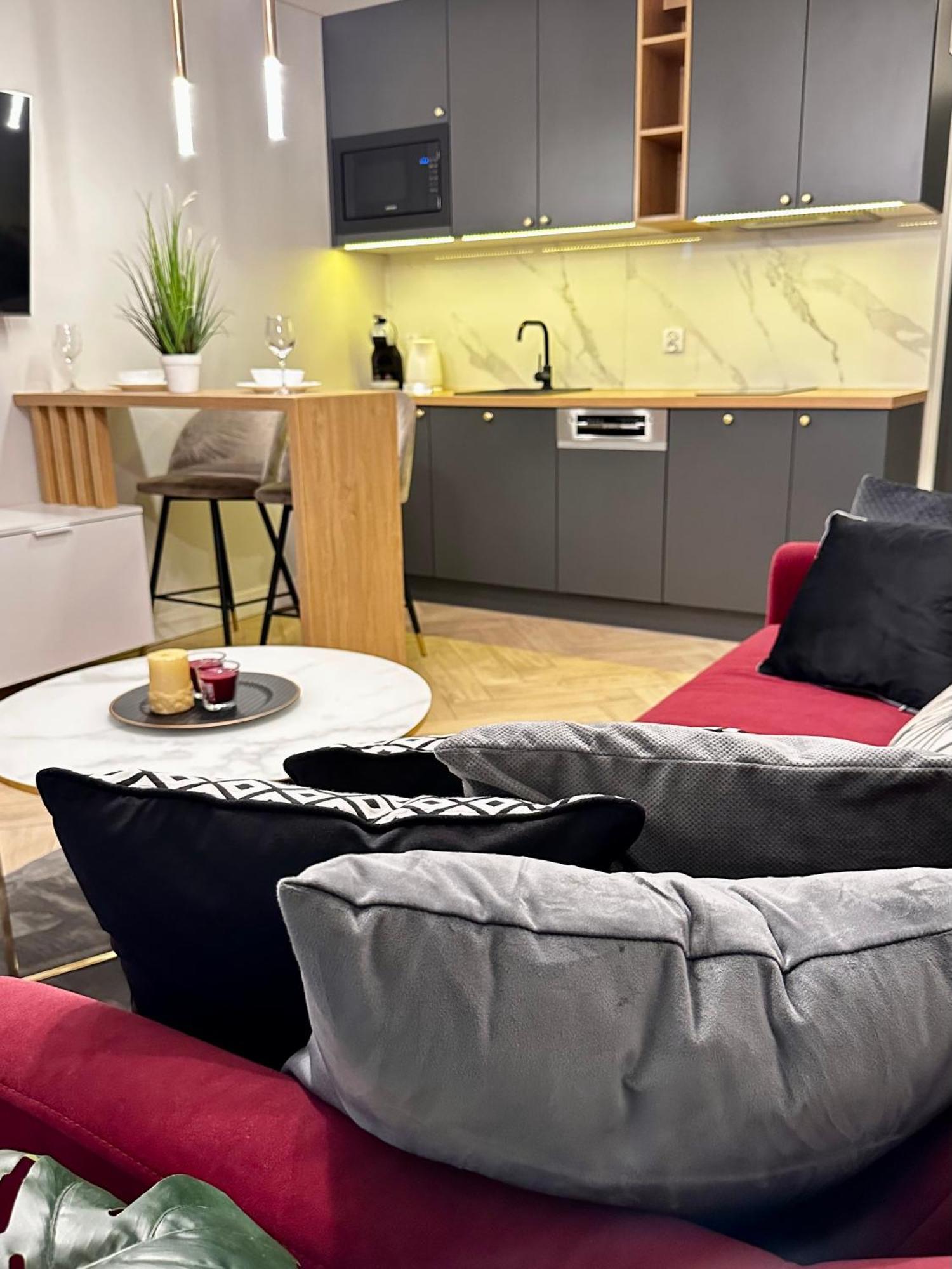Apartment Kielce- Rubin Przy Zalew Kielecki, Faktura, Parking, Centrum